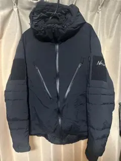 ダウンジャケット