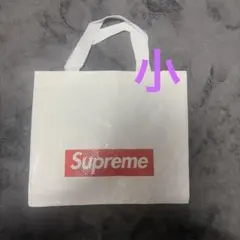 Supremeショッピングバッグ ロゴ入りショッパー　小