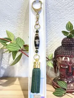 大漆・宝石緑｜梅瓶（めいへい） 鮮やかなグリーンの陶器製ミニ花瓶 大漆・宝石緑｜梅瓶（めいへい） 鮮やかなグリーンの陶器製ミニ花瓶