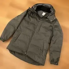 グレー ダウンジャケット