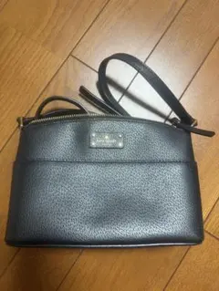 kate spade 黒 レザー ショルダーバッグ　値下げしました