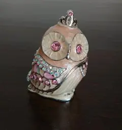 Item thumbnail for item e0235d7b-e1d5-48f3-a13d-42d5e85ae4cb