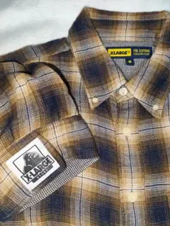 X-LARGE 半袖ボタンシャツ　メンズMサイズ　茶色系　チェックのサムネイル