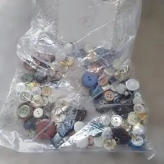 多種類のボタンセット