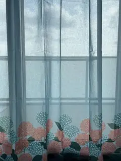 新品＊紫陽花＊〰️UVカットボイルレース 　　　　　　　カーテン　　２枚のサムネイル
