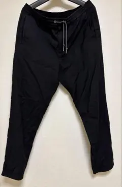 GU ブラック ジョガーパンツ