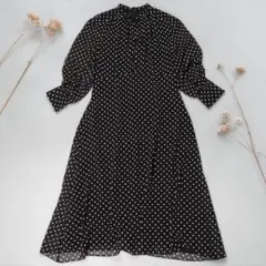 極美品✨23区 シャツワンピース ドット ロング丈 2way 大きめサイズ 44 極美品✨23区 シャツワンピース ドット ロング丈 2way 大きめサイズ 44