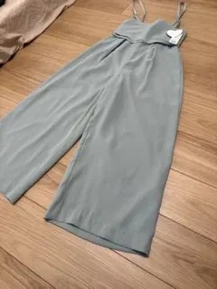 最終値下げ　新品　タグ付き　トランテアン　オールインワン　サロペットのサムネイル