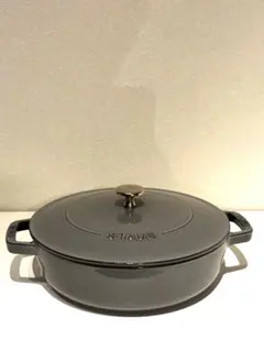 2026年最新】Staub 両手鍋の人気アイテム - メルカリ