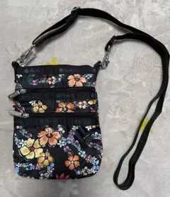 レスポートサック　3 ZIP CROSSBODY