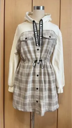 Item thumbnail for item c3d3d26c-dd25-4606-808d-52b2bdacea45