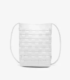 ホワイト 編み込み ショルダーバッグ白色 スマホショルダー レザーバック