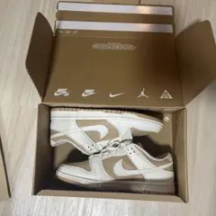 Nike Dunk Low ホワイト/ベージュ