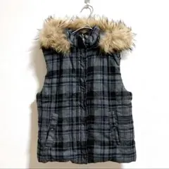 エテルノ　ベスト　リバーシブル　アウター　上着　毛　黒　グレー　M ファー付き