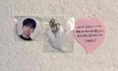 INI XQUARE 後藤威尊 カプセルトイ ミニ缶バッジ キーホルダー 落下物