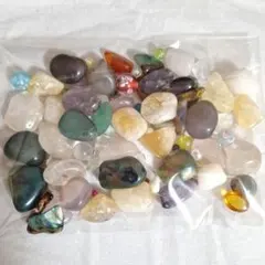 石・ビーズなど詰め合わせ