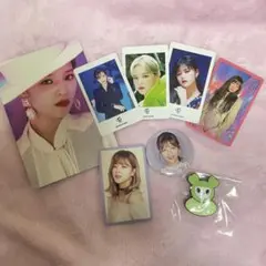 TWICE ジョンヨン トレカ　缶バッチ　ペンライトリング等　まとめ売り