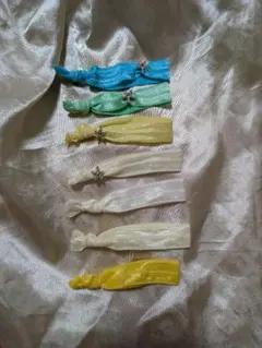 ヘアゴム　セット売り　シンプル　飾り付き　サテン風リボン