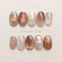 ネイルチップ　ニュアンスネイル　ピンクブラウン　奥行　ちゅるん　春　ミラー