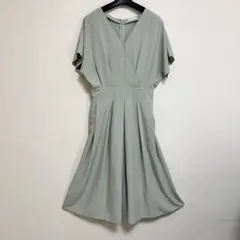 STYLE DELI✨上品なVネックミントグリーンワンピース 半袖 ミディ丈　Sのサムネイル