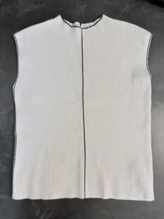 Item thumbnail for item f3cc0a04-9255-4a44-a1b8-1f4f23565a41