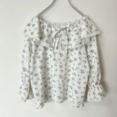 アプレジュール apresjour 花柄ブラウス フリル襟 ホワイト Fサイズのサムネイル
