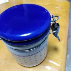 Item thumbnail for item 609aaab2-1d18-468e-89e7-73615843428d