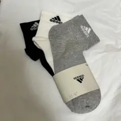 【新品未使用】28-30cm アディダス 3足組　スポーツソックス　テニス