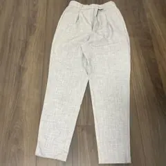 GU ライトグレー テーパードパンツ S