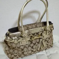 COACH　シグネチャー　ショルダーバッグ　ハンドバッグ　コーチ