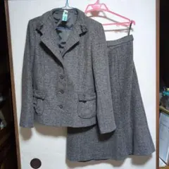 グレー ウール混紡 ジャケットとスカートセット