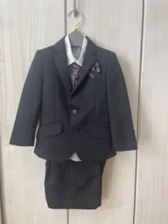 男の子フォーマルスーツセット100センチ　黒