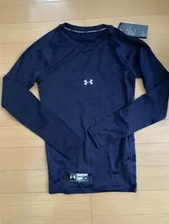 Under Armour ネイビー 長袖アンダーシャツ