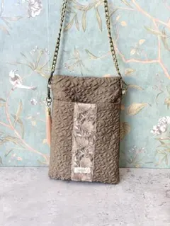 インド刺繍エンボスフラワースマホショルダーバッグ