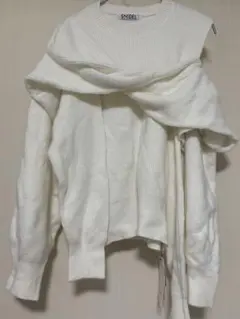 SNIDEL ＊ ディフォメーションニットプルオーバー