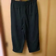 ダークグリーン ストレートパンツ ゴムウエスト