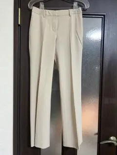 新品セオリー　パンツ　ベージュ