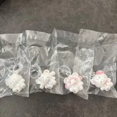ふわふわスノー　サンリオ めじるしアクセサリー