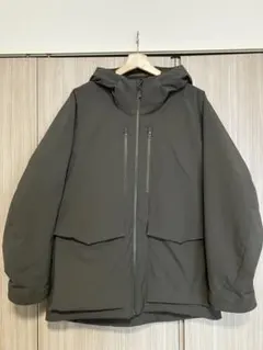 UNIQLO ダウンパーカー　カーキ