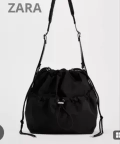 《完売品》ZARA ナイロン巾着ショルダーバッグ　大容量・軽量
