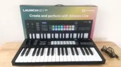 Item thumbnail for item 2cbd23b5-082f-41be-971c-830c786c87c2