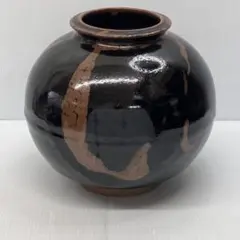 益子焼 黒釉鉄絵 丸壺 民藝 伝統工芸 花瓶 花器 骨董 伝統工芸 益子焼 黒釉鉄絵 丸壺 民藝 伝統工芸 花瓶 花器 骨董 伝統工芸 - メルカリ