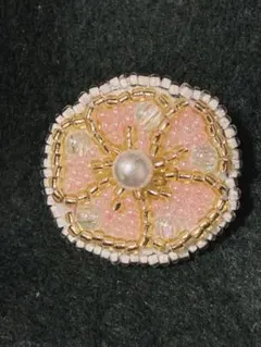桜　ビーズブローチ　ハンドメイド　さくら