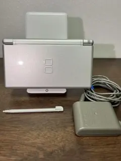 2025年最新】ds lite グロスシルバーの人気アイテム - メルカリ