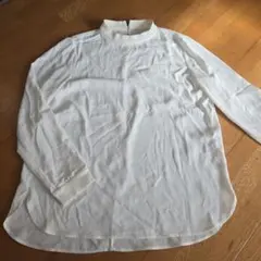 バジーレ28　トップス　ブラウス