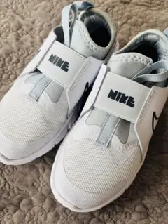 【19センチ】NIKE スリッポン スニーカー