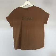 ディニテコリエ　半袖Tシャツのサムネイル