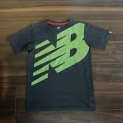 New Balance Tシャツ 160cm ブラック×ライムのサムネイル