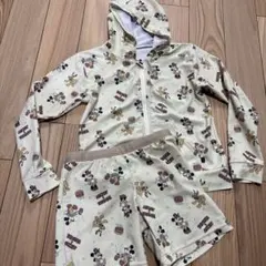 フタフタ　水着　ラッシュガードセット120cm