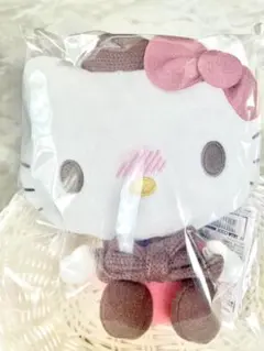 【匿名発送】サンリオキャラクターズ ぬくぬくコーデドール ハローキティ　日本